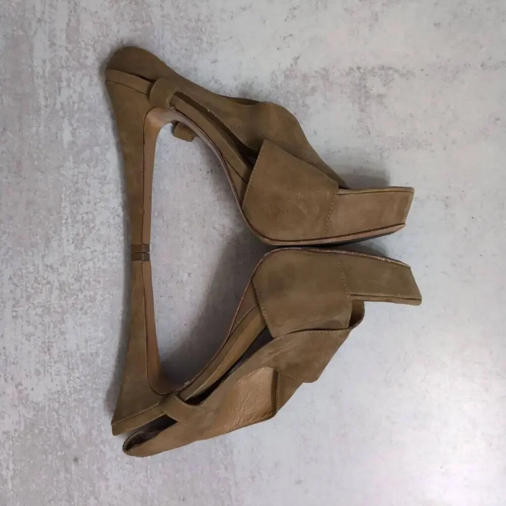 Diane von Furstenberg Zia Crisscross Suede Platform Heels Slingback Sandals 9.5M